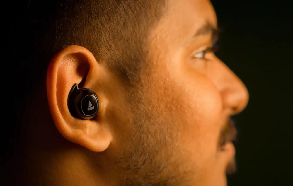 Custom Molded Earbuds: Your Personal Portal to Perfect Sound and Unrivaled Comfort